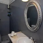 Gl *