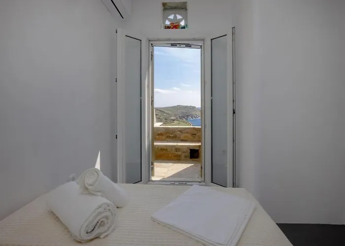 Villa Gl Agios Romanos